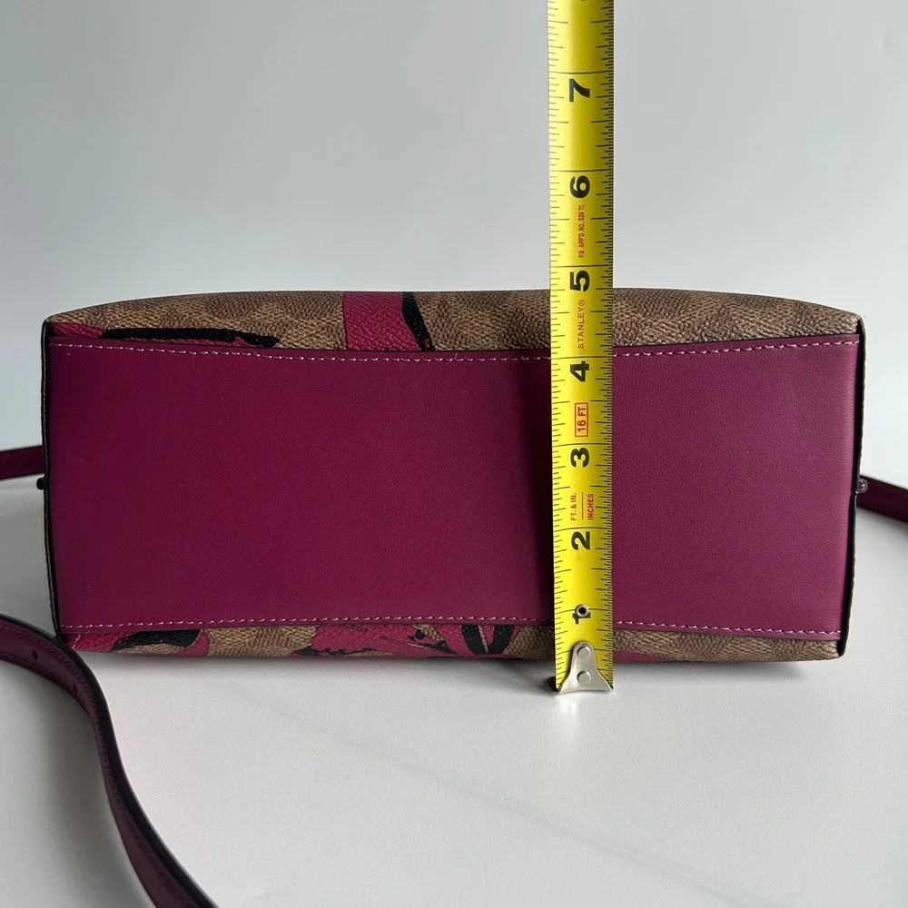 Coach Mollie Tote 25 Brown Pink Signature Canvas Bow Print Tote Excellent